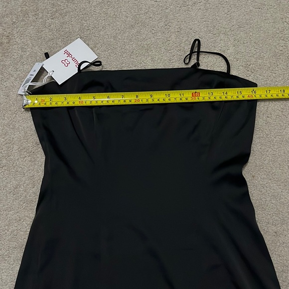 Sun-deh Dress - Picture 7 of 11